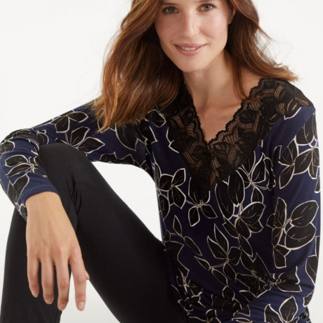 WINTER PAJAMAS, LEAF PRINT AND LACE. PROMISE. LIMITED EDITION.