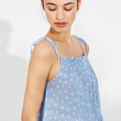 VESTIDO CORTO TIRANTES, ESTAMPADO MARGARITAS, YSABEL MORA. LIMITED EDITION