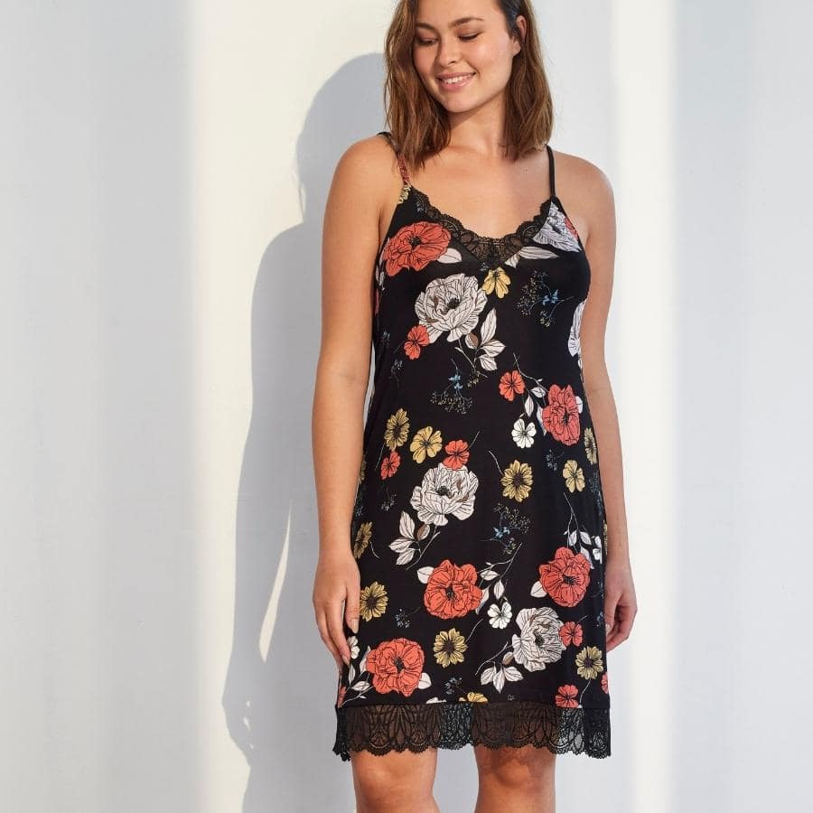FLORAL STRAPPY NIGHTDRESS, PROMISE. LIMITED EDITION.