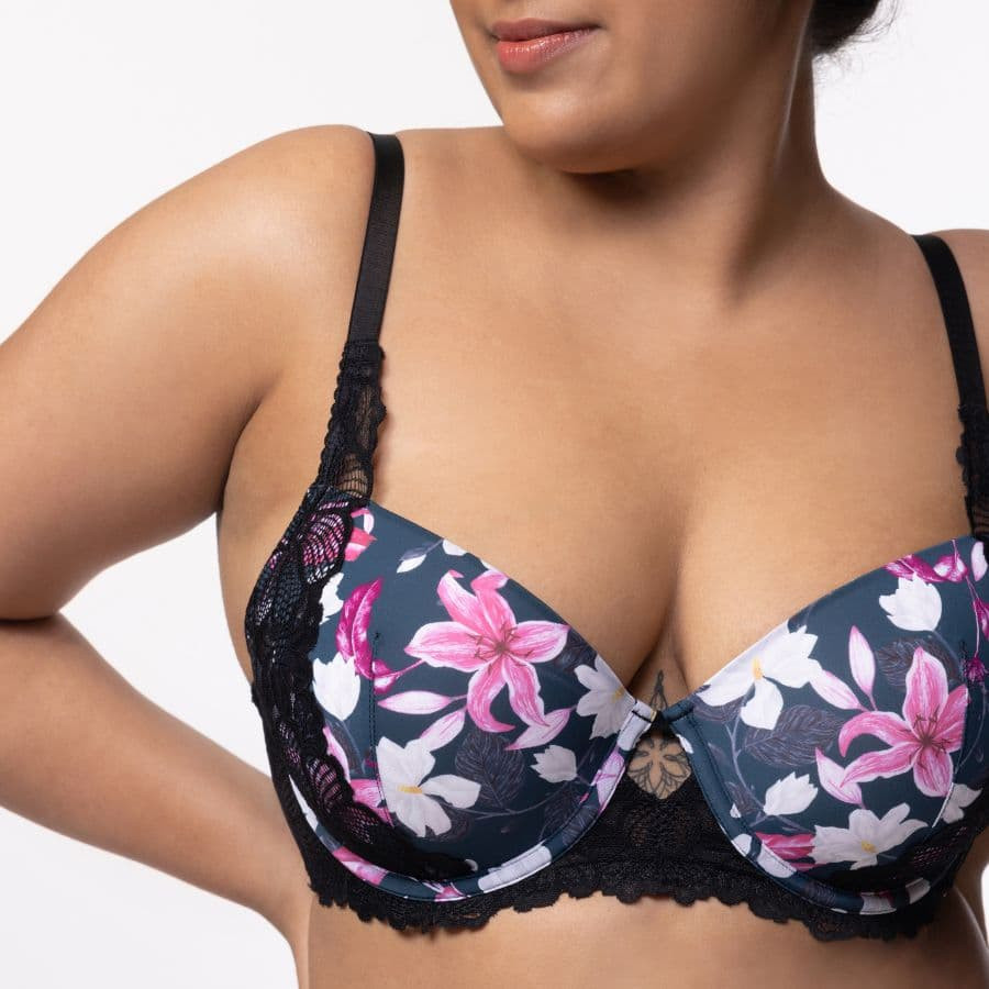 FULL CUP BRA, UNDERWIRED, PADDED, MAGNOLIA, DORINA. LIMITED EDITION.