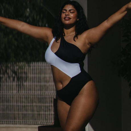 TRIKINI, NON WIRED, REMOVABLE PADDED, KOMAVE, DORINA. LIMITED EDITION.