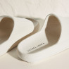 Flip-flops, ysabel mora.