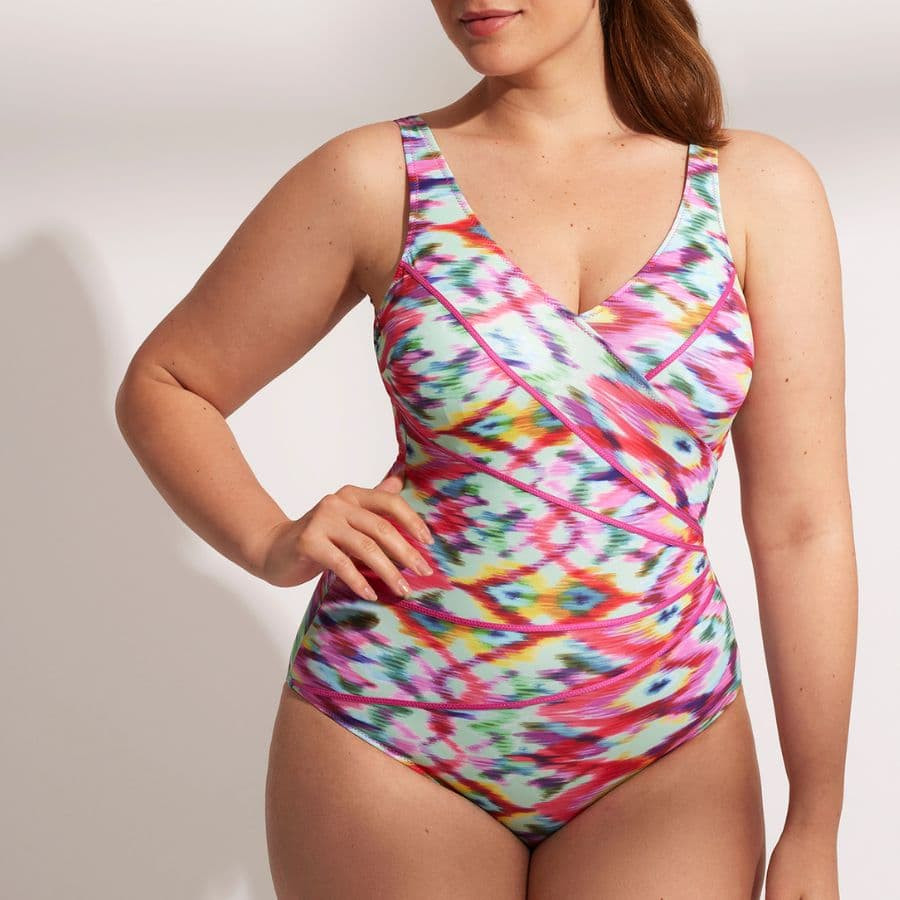 Swimsuit, underwired, non padded, promise.