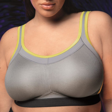 sports bra, maximun support, non wired, non padded, momentum