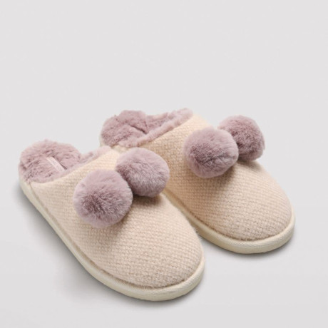 Winter house slippers, ysabel mora. 2