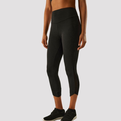 Sports leggings, focus collection, ysabel mora. 2