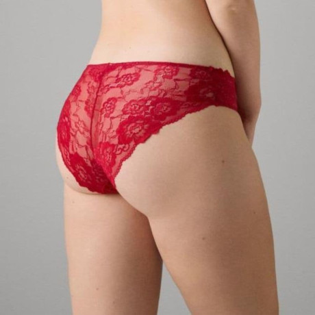 Red midi briefs, christmas special, ysabel mora. 2