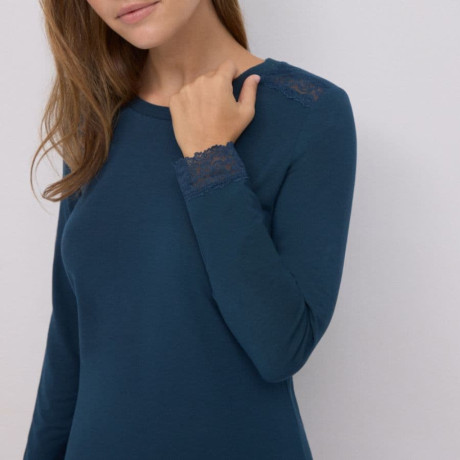 Pijama dos piezas, manga larga y pantalón largo ancho, ysabel mora. 2