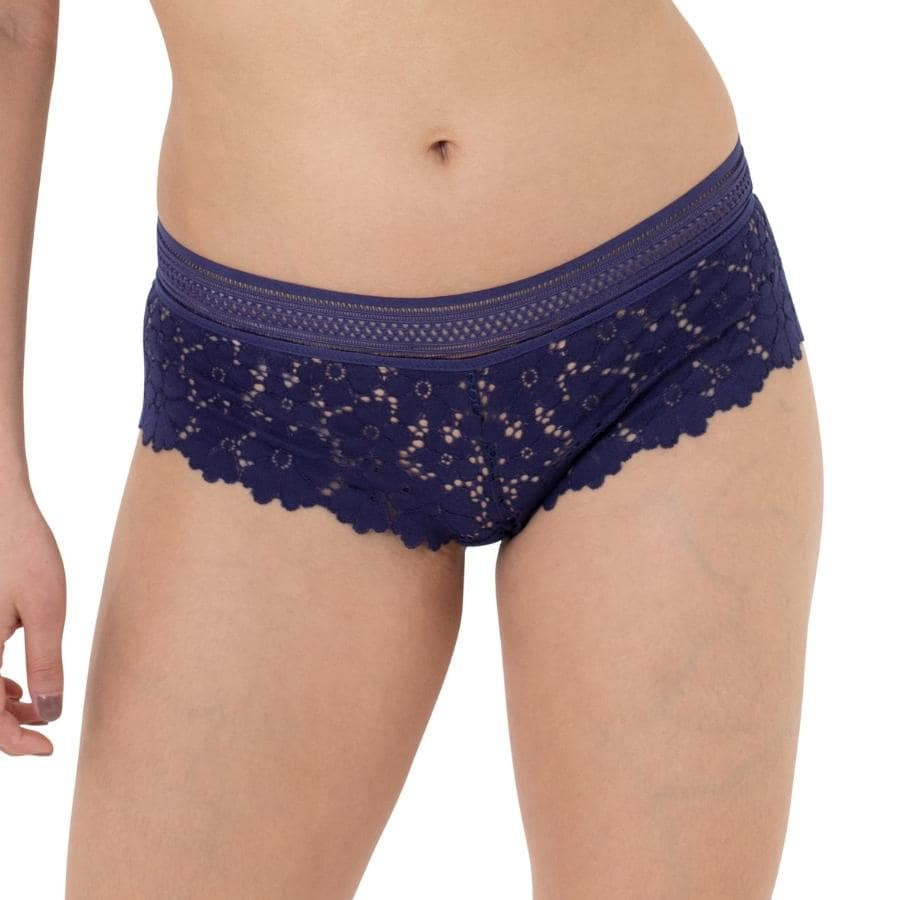 braga corte short de encaje floral, lyra de dorina.