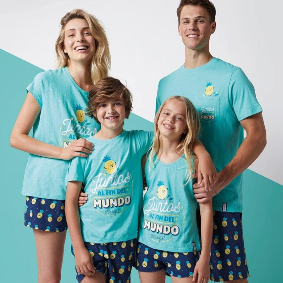 Girls' summer pajamas, "together to the end of the world," Mr. Wonderful.