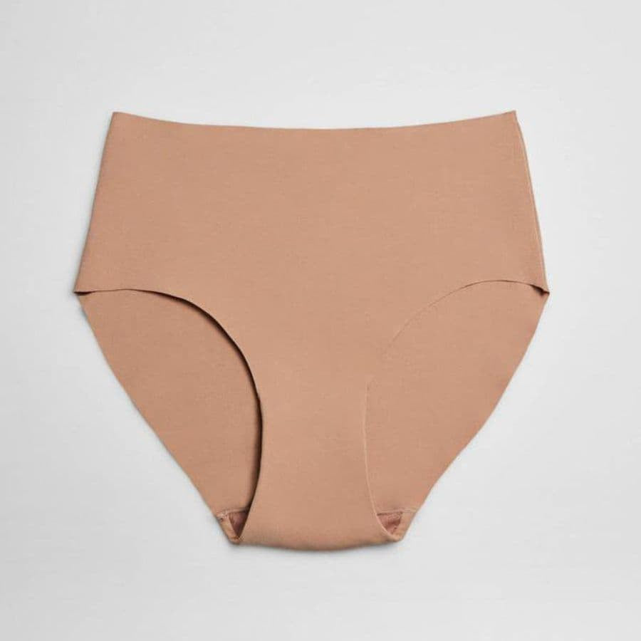 braguita de talle alto 100% invisible de ysabel mora.