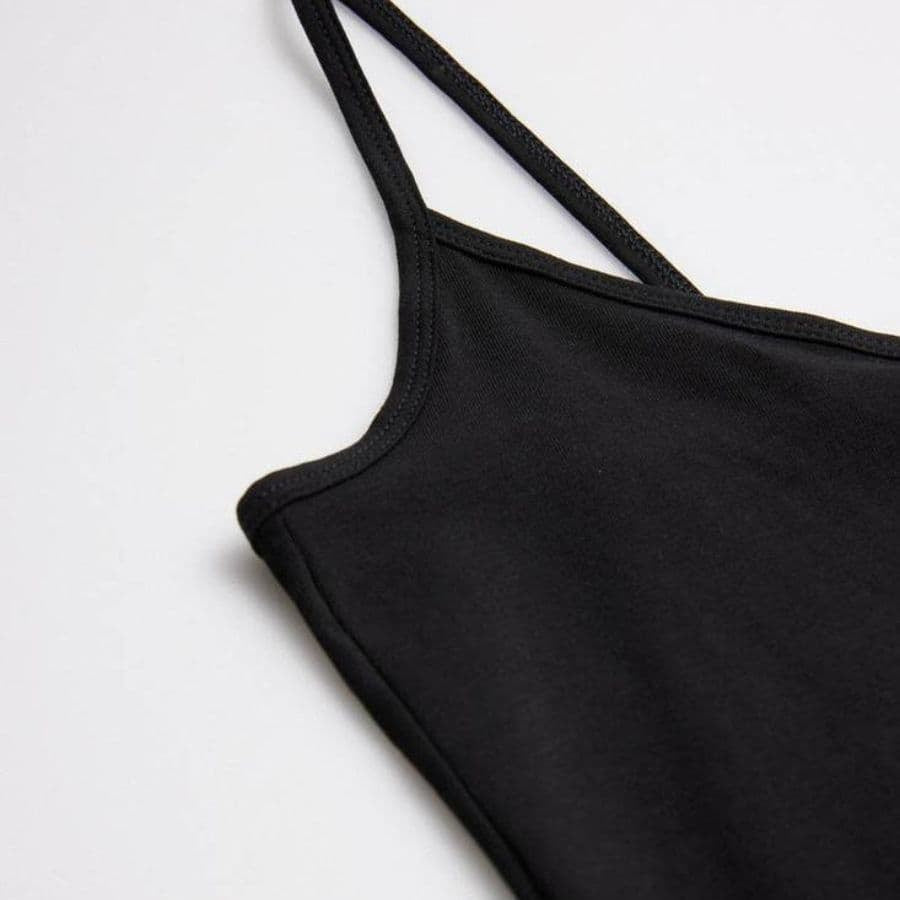 Camiseta interior con tirante fino en algodón de ysabel mora