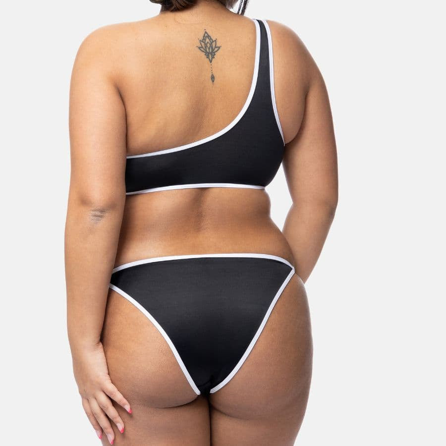 conjunto bikini tipo top, sin aro, bandol de dorina.