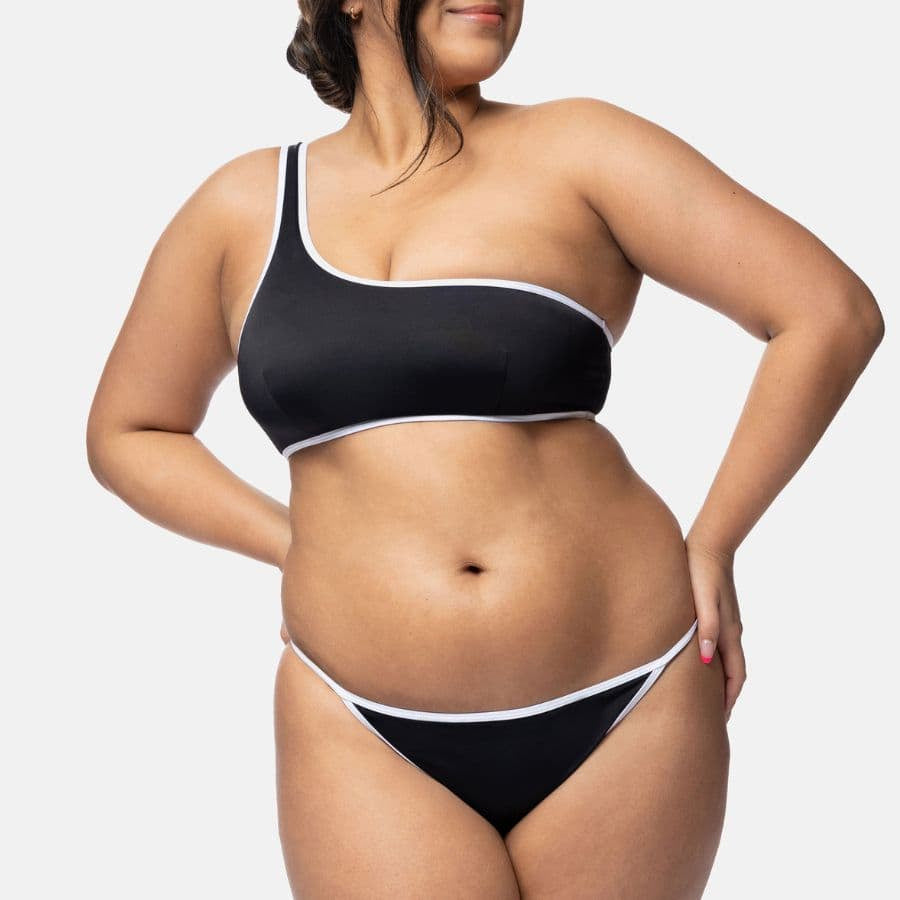 conjunto bikini tipo top, sin aro, bandol de dorina.