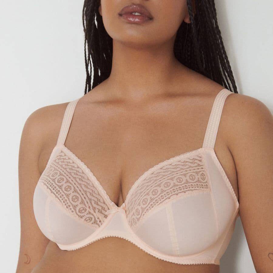 low-cut minimizer bra, PrimaDonna Montara.
