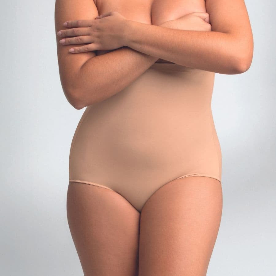 faja moldeadora, costuras planas, beauty shaper de anita.