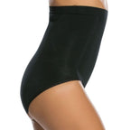 Faja reductora invisible, corte braga, spanx.