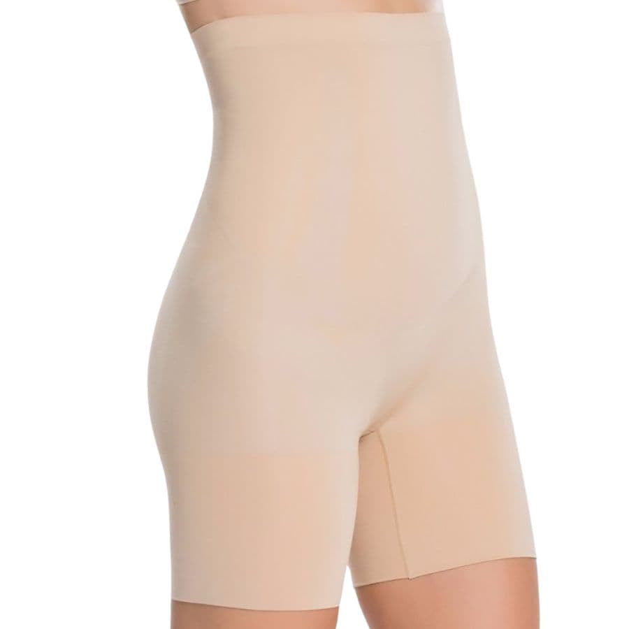 Faja reductora invisible, corte pantalón, spanx.