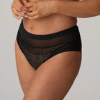 High-waisted lace and micro-tulle briefs, Sophora by Primadonna.