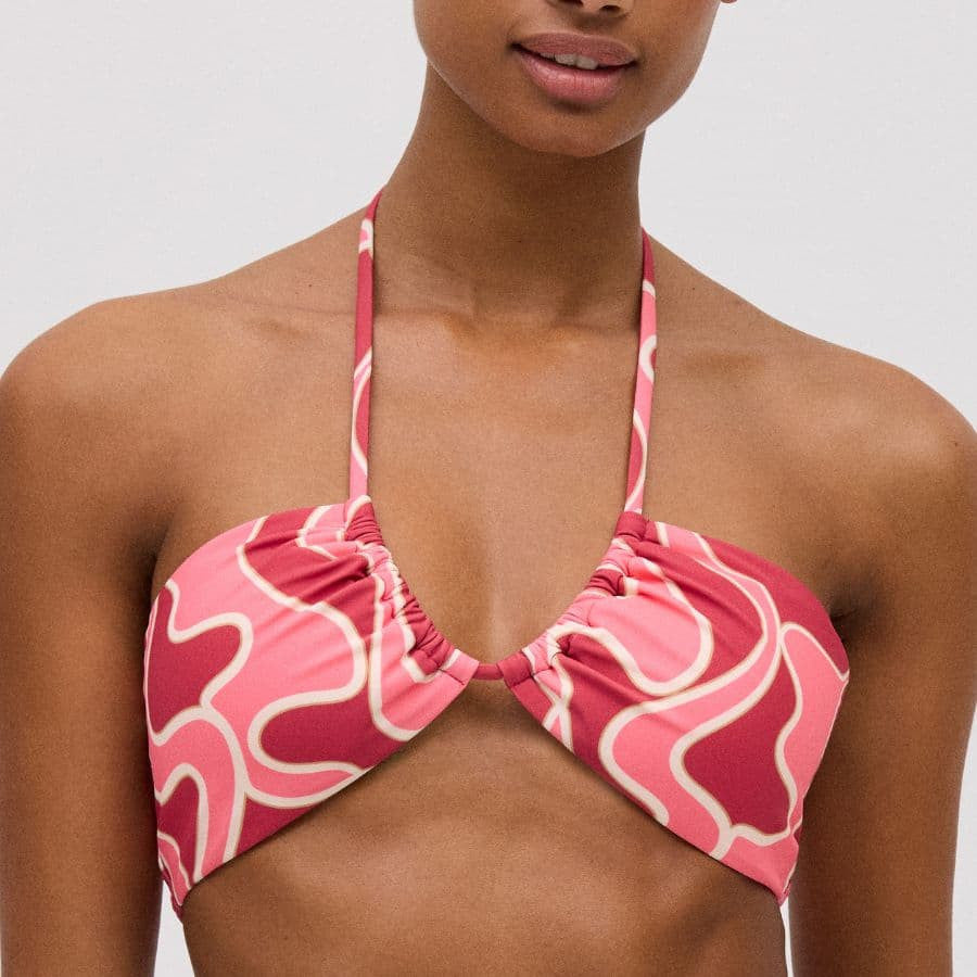 Conjunto bikini bandeau, copa b, sin aros y relleno fino extraíble, arosa, ysabel mora.