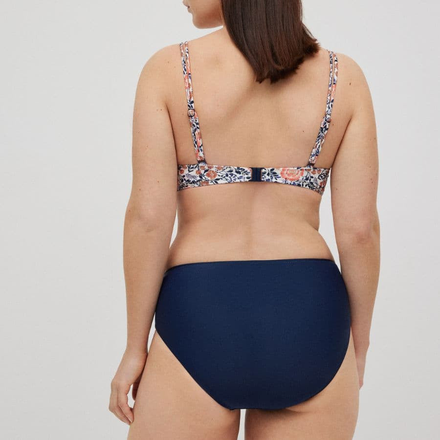 Conjunto de bikini reductor, copa c y e, maui, ysabel mora.