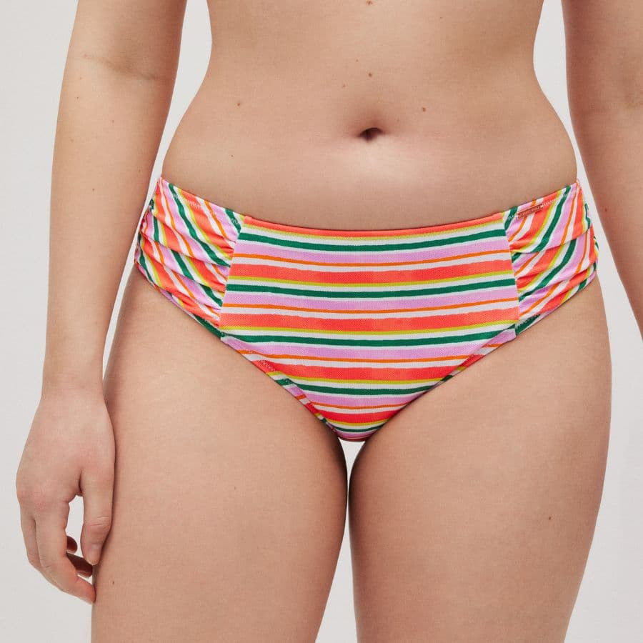 Conjunto bikini sin tirantes, copa c, relleno fino, ischia, ysabel mora.