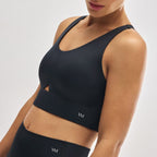 Compression knit sports bra, wireless, removable thin padding, Ysabel Mora.