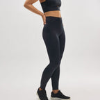 Leggings deportivos, tejido compresivo y efecto vientre plano, ysabel mora.