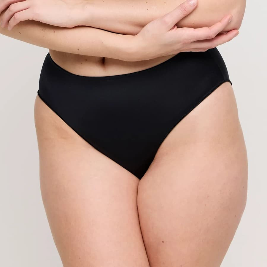 braguita de talle alto básica, satin de primadonna.
