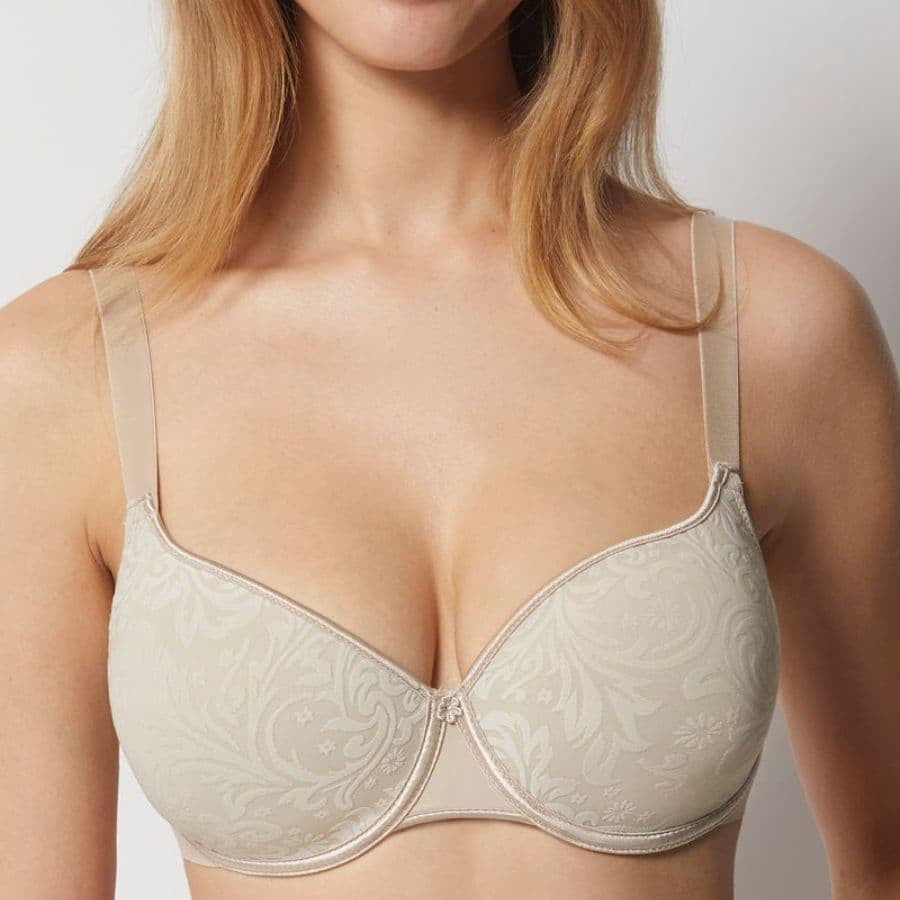 Underwired, lightly padded bra, Morella by Selene.