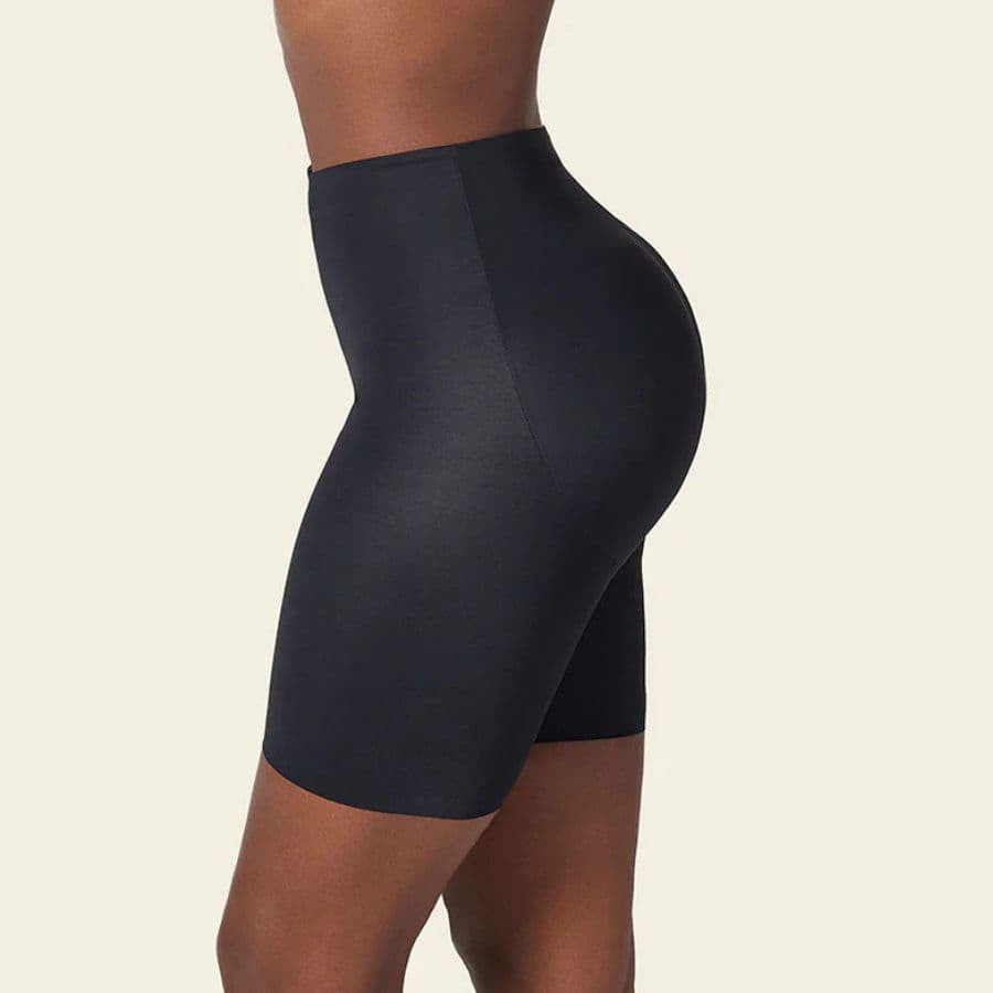 Short invisible de control, lenvanta glúteos de leonisa.