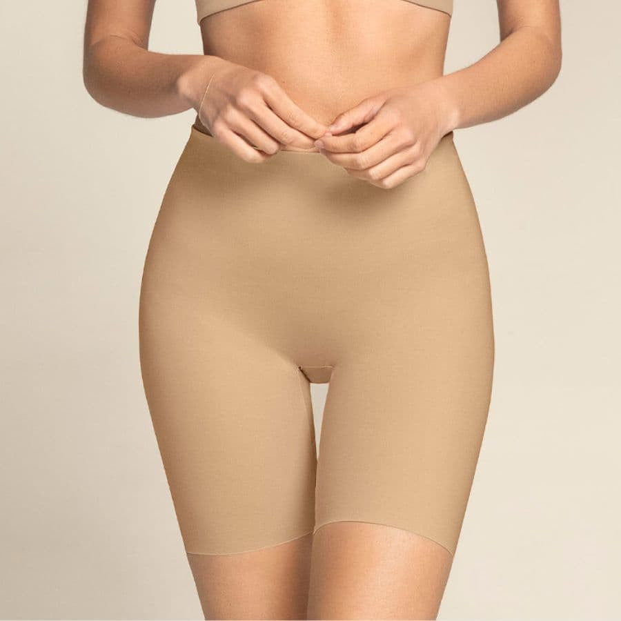 Short invisible de control, lenvanta glúteos de leonisa.