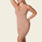 Body invisible con efecto lenvanta glúteos de leonisa.