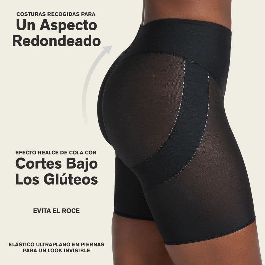 Faja pantalón control fuerte en el abdomen de leonisa.