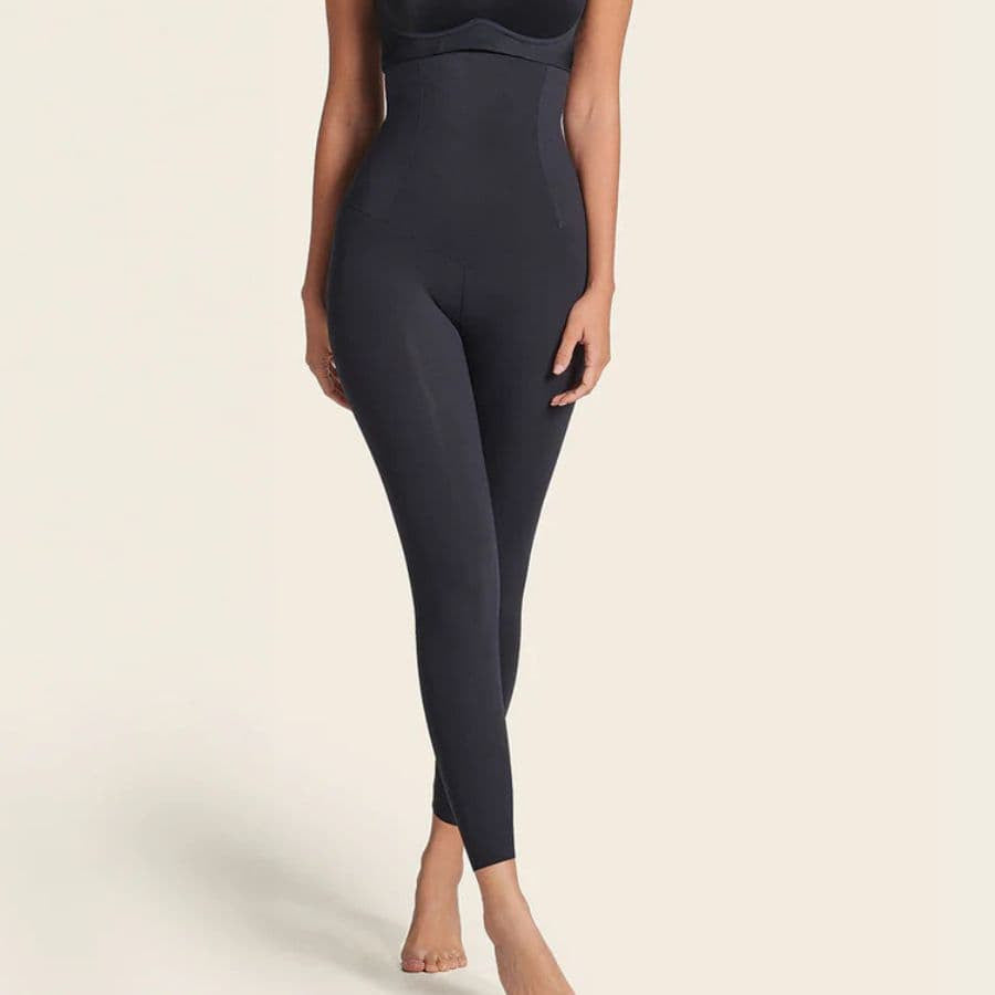 Legging talle alto con control abdomen y piernas de leonisa.