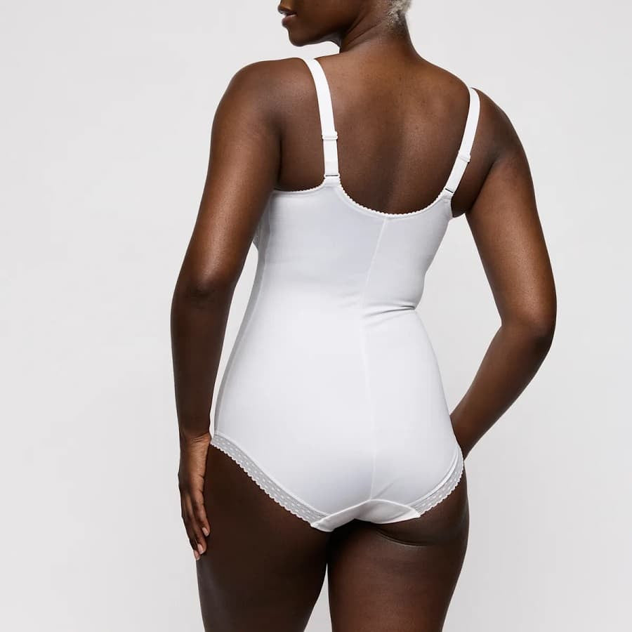 Body reductor de figura y pecho, osino de primadonna.