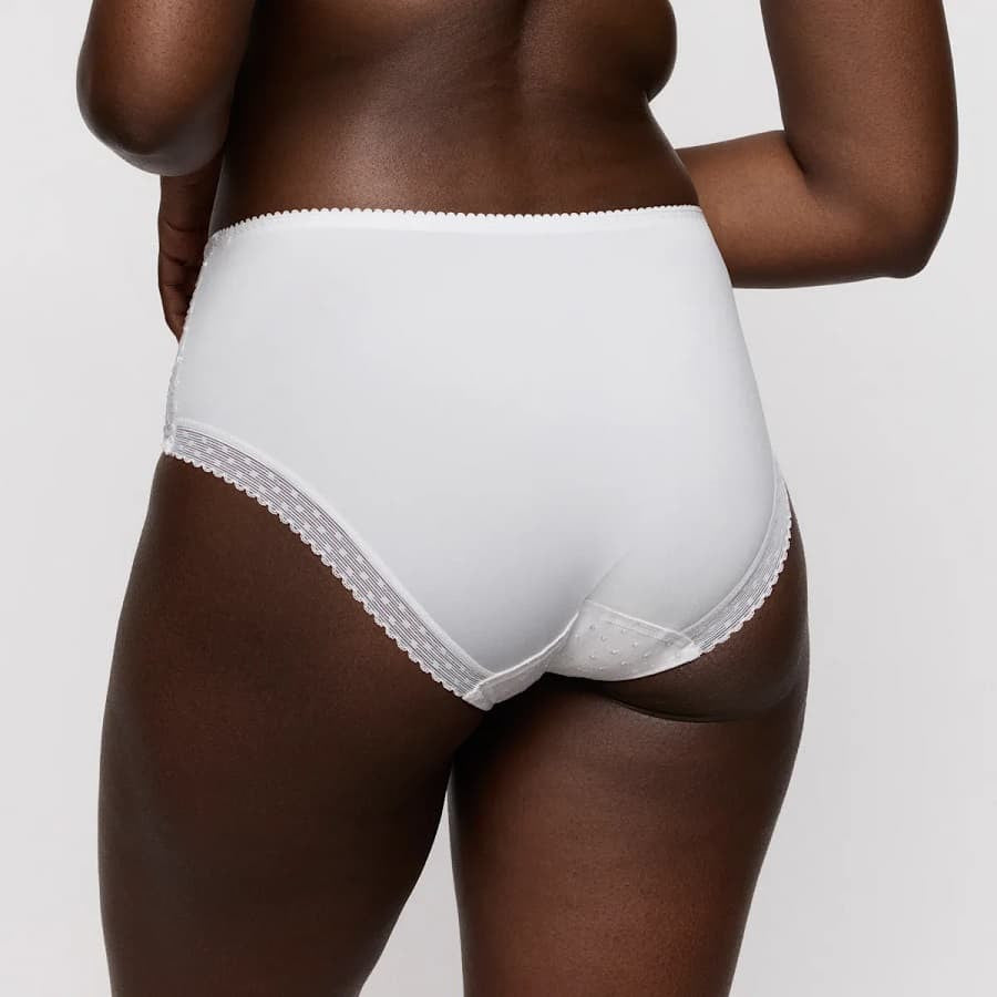 High-waisted lace brief, or a Primadonna.