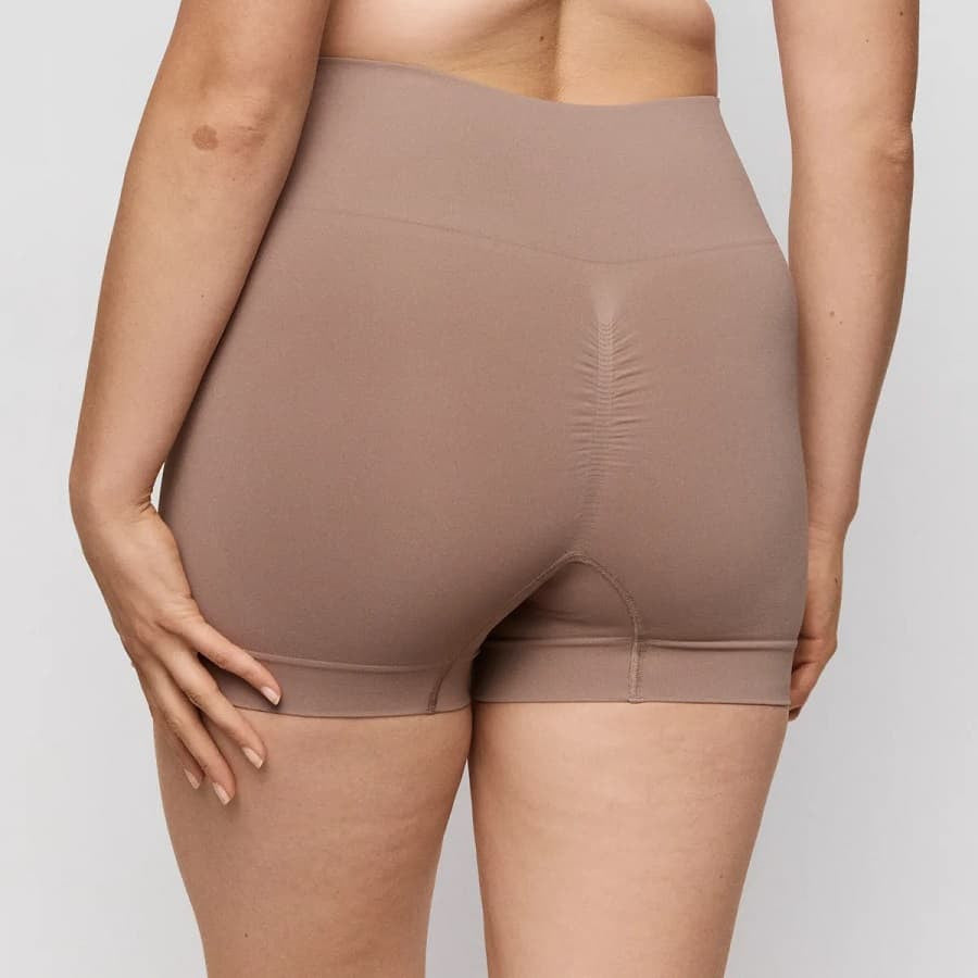Short moldeador levanta glúteos, nudda de primadonna.