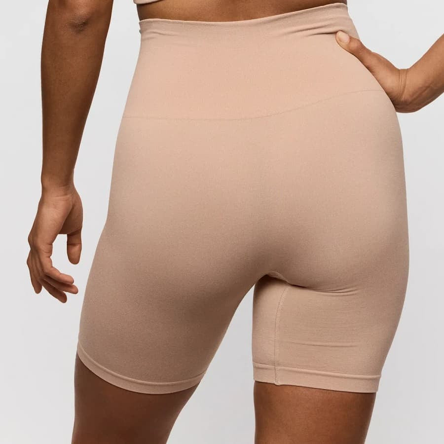 Short invisible de control ligero, nudda de primadonna.