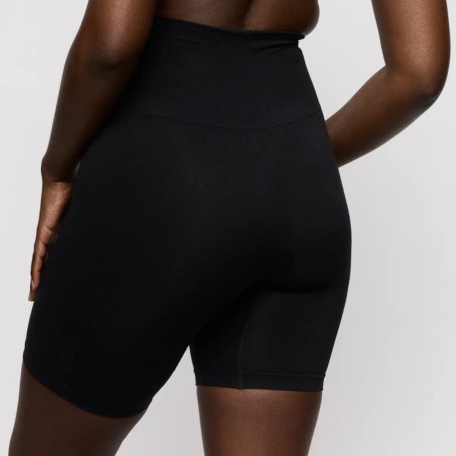 Short invisible de control ligero, nudda de primadonna.