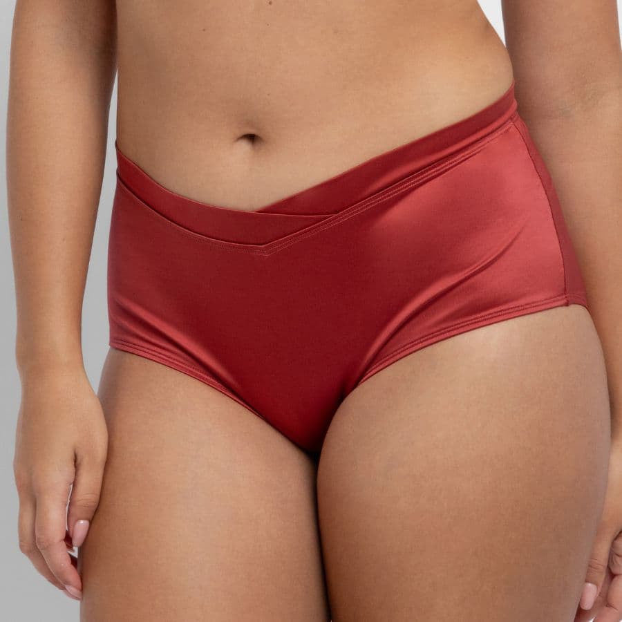 Conjunto bikini con relleno y braga alta, mysterio de dorina.