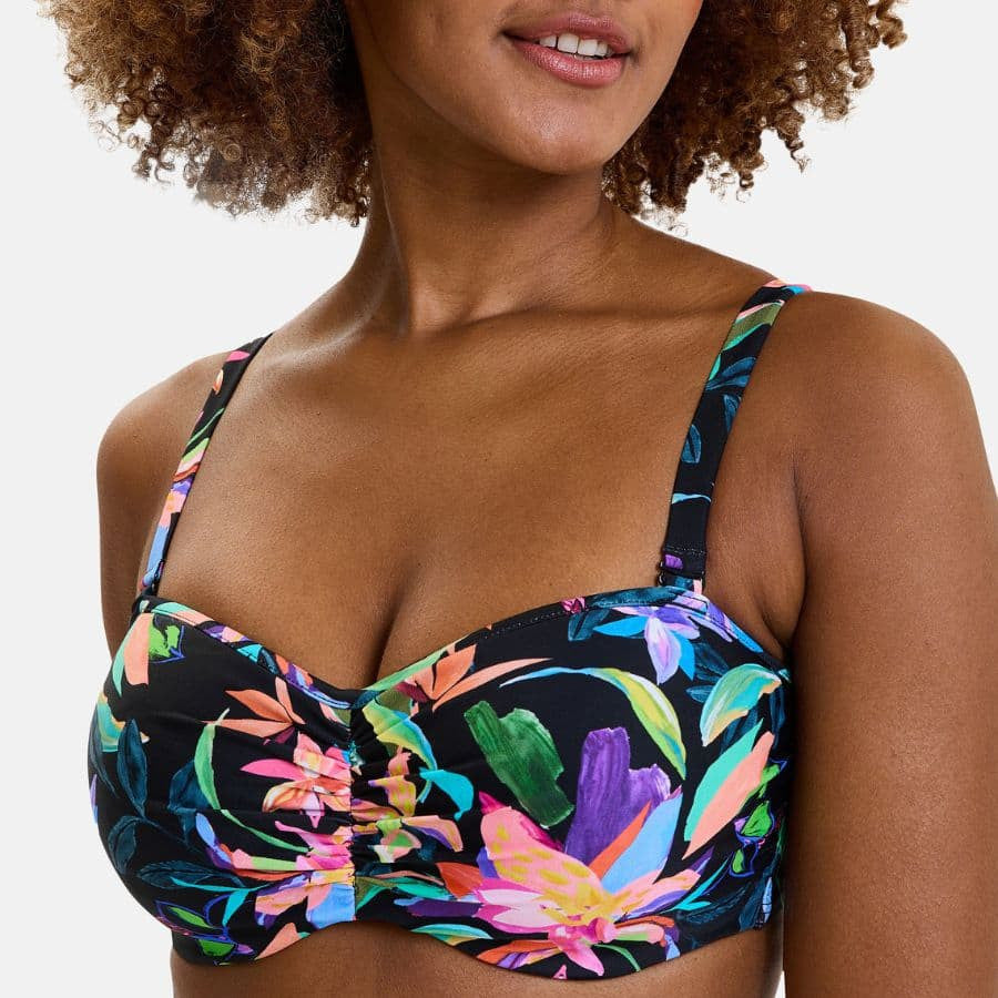 Conjunto bikini sin tirantes, barbade de sans complexe.