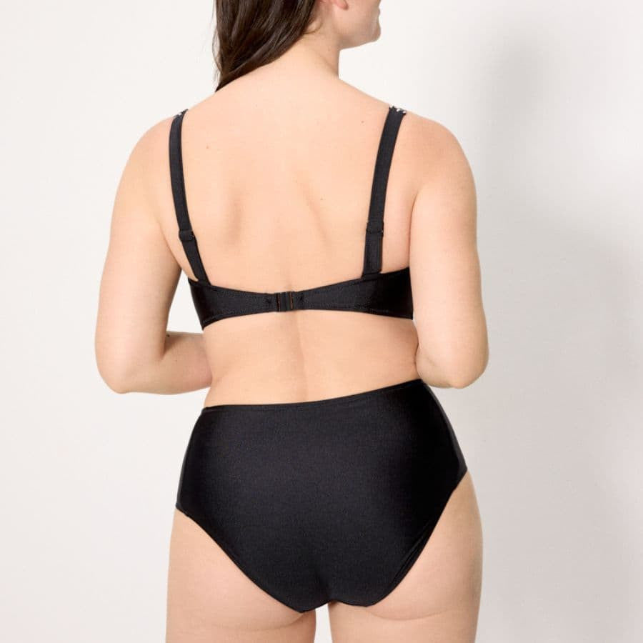 Conjunto bikini reductor copa e, coast de ysabel mora.