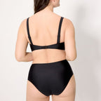 Conjunto bikini reductor copa e, coast de ysabel mora.