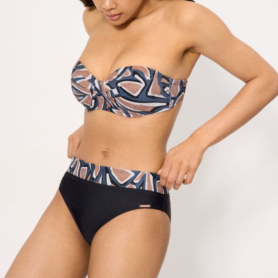 Conjunto bikini bandeau copa C y D, beach de ysabel mora.