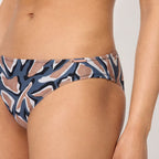 C-cup bikini set, Ysabel Mora Beach.