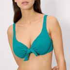 Conjunto de bikini reductor copa c, seasalt de ysabel mora.