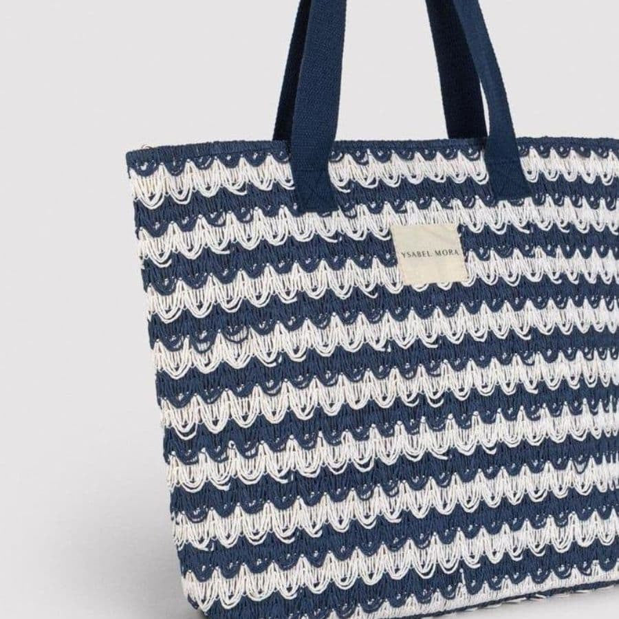Bolso de playa rayas con cremallera, wave de ysabel mora.