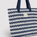 Bolso de playa rayas con cremallera, wave de ysabel mora.