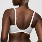 Bralette reductor con medio relleno, salerno de primadonna.